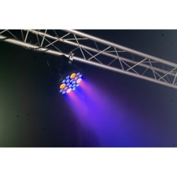 16x RGBW + 4x LED AMBRA PAR 8CH DMX + RC