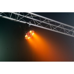 16x RGBW + 4x LED AMBRA PAR 8CH DMX + RC